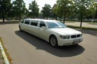 BMW 745i white 010701
